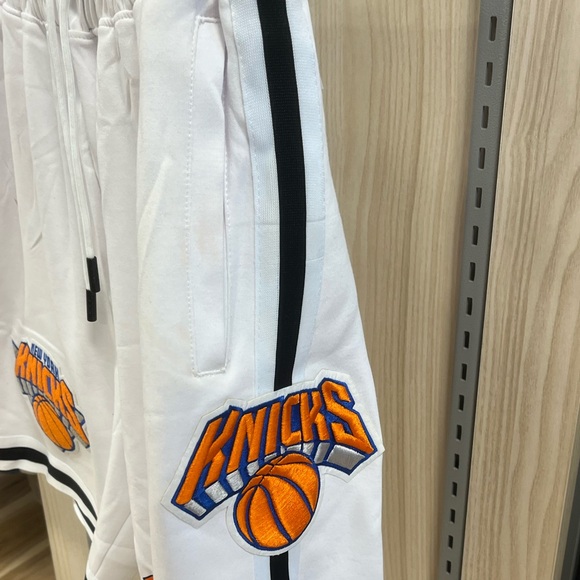 COPY - Y2K NewYork Knicks basketball shorts white orange blue size M - Picture 6 of 7